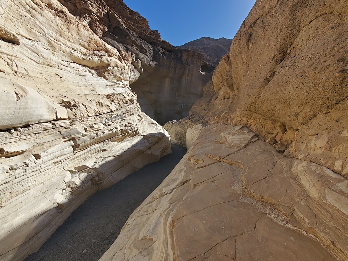 Mosaic Canyon Trail – Death Valley National Park